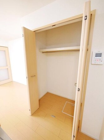 レジデンスガーデンIの物件内観写真